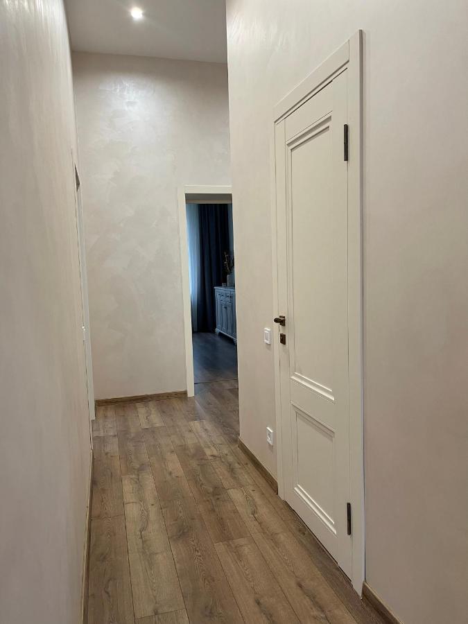 Pride Apartment Lviv Eksteriør billede